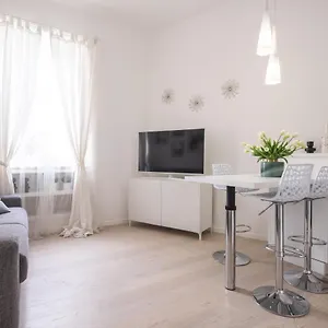 Brera Charming R&r شقة ميلان