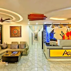 Airport 3*, Yeni Delhi Hindistan